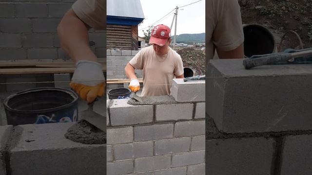 Как же просто??Как правильно и просто класть шлакоблок ???♂️#sorts #стройка #шлакоблок #кладка смотреть онлайн
