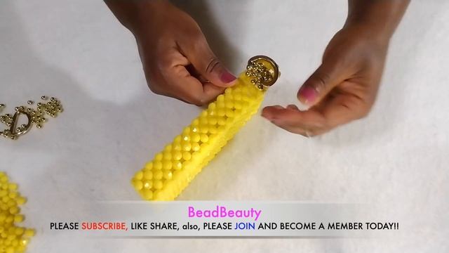HOW YOU CAN USE SIMPLE BEADING METHOD TO CREATE YOUR OWN DIY BEADED PHONE POUCH \\ CELL PHONE CASE смотреть онлайн