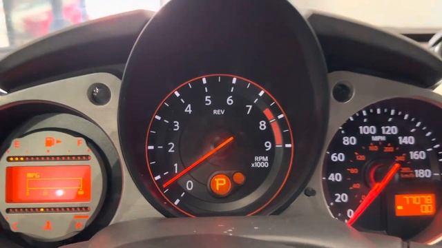 2011 Nissan 370z Roadster Touring RWD Sport Convertible 332 Horsepower 3.7L V6 Auto - For Sale смотреть онлайн