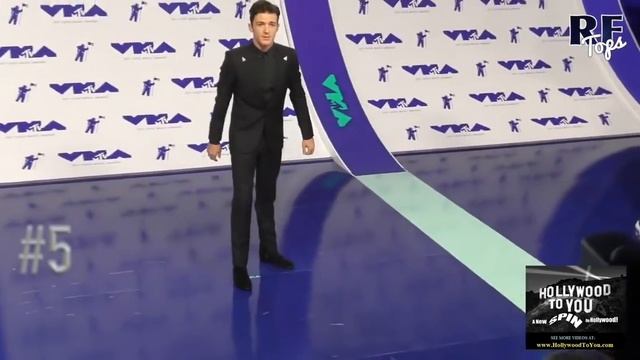 10 РАЗОРИВШИХСЯ ЗВЕЗД ГОЛЛИВУДА смотреть онлайн