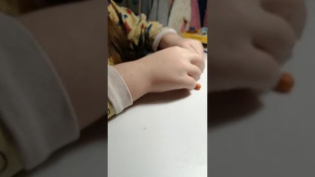 Лепка. Гусенница. смотреть онлайн