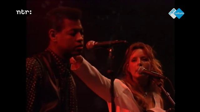Candy Dulfer - I Can't Make You Love Me - NSJ 1993 смотреть онлайн