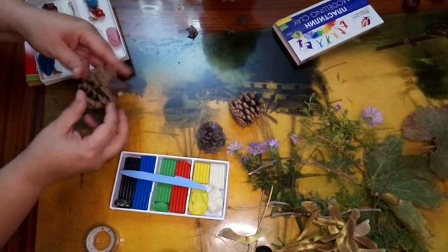 Осенняя поделка из природных материалов в детский сад // Handicrafts made of natural materials смотреть онлайн