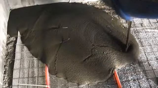 сюжет 'Теплый пол' (2015-10) смотреть онлайн