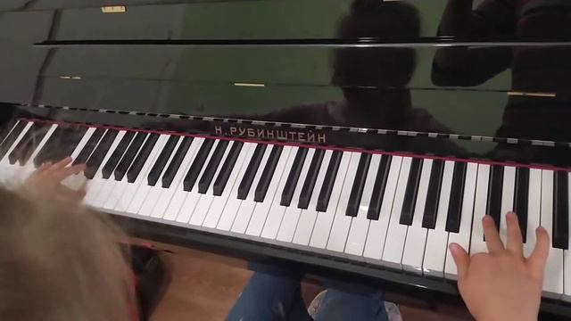 Учимся читать ноты с программой софт Моцарт, Катя, 7 лет смотреть онлайн