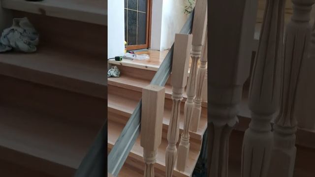 сборка лестницы из бука смотреть онлайн