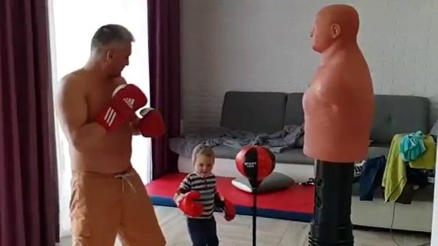 2 года...подарок....... Саня.... Бей смотреть онлайн