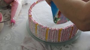 Оформление тортика белково-заварным кремом с желатином.