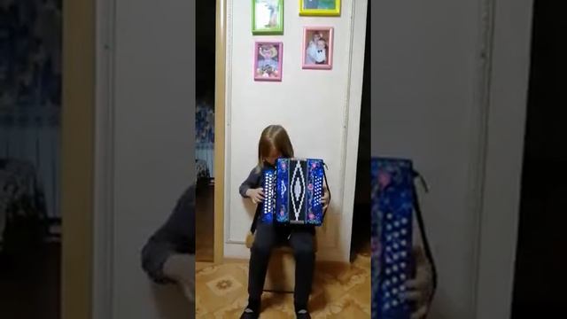 Русская народная песня "Как под яблонькой". играет Краснова Анна смотреть онлайн