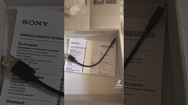 Unboxing my new headphones! смотреть онлайн