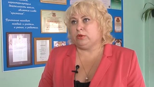 ПОМОЩЬ НА ВЫПУСКНОЙ смотреть онлайн