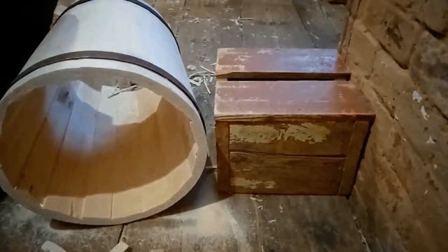 Живые ремесла Поветлужья. Изготовление кадки. Сборка кадки. Часть 2 смотреть онлайн