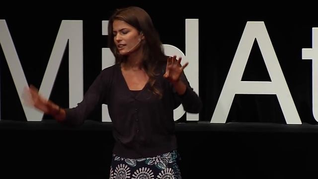 Image is powerful: Cameron Russell at TEDxMidAtlantic 2012 смотреть онлайн