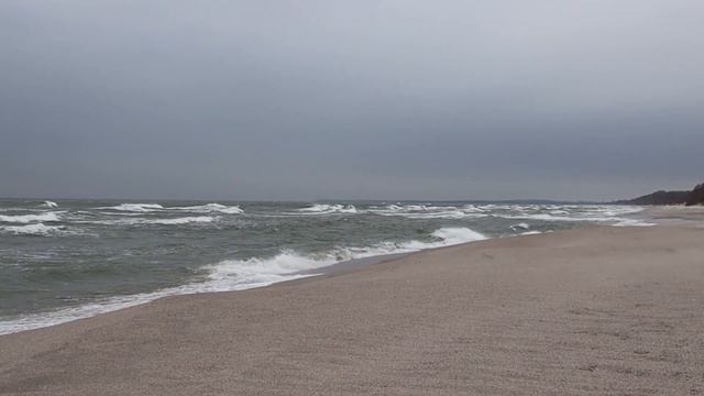 Балтийское море во время шторма. Baltic sea during a storm. смотреть онлайн