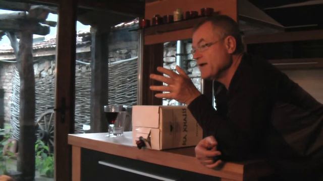 БОЛГАРИЯ: Посиделки в шотландском отеле в Велико Тырново... Bulgaria смотреть онлайн