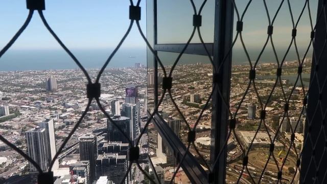 EUREKA TOWER SKYDECK - THE EDGE! | Team VMF смотреть онлайн
