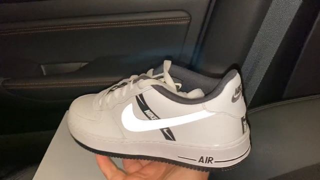 Nike Air Force 1 LV8 Worldwide Pack Reflect Silver shoes смотреть онлайн