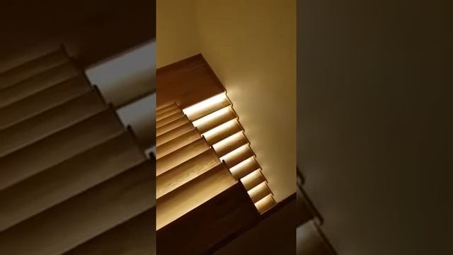 Отзыв клиента | Подсветка деревянной лестницы, обшитой деревом смотреть онлайн