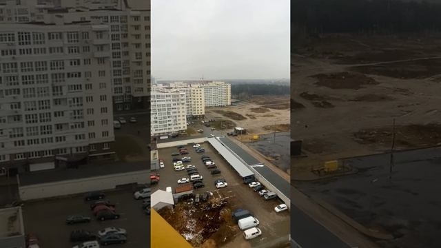 Крановщик Профи！стройка плывет.... смотреть онлайн