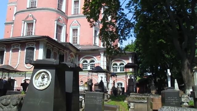 Некрополь Донского монастыря. Надгробия. Москва. 5 июня 2013 смотреть онлайн