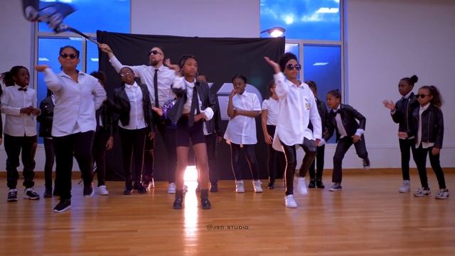 Floating - Laa Lee | @hd_dusta4eva @northcoast_boyz | Julien Moraux dancehall class смотреть онлайн