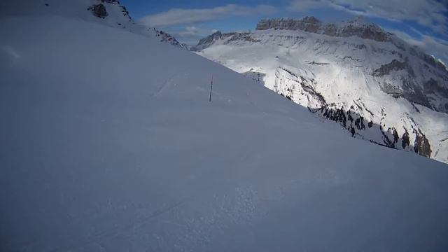 Skiing in the Dolomites. Black slope: Fodoma, from Porta Vescovo. 31 December 2014 смотреть онлайн
