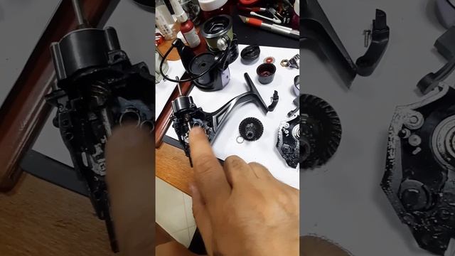 Ремонт рыболовной безынерционной катушки смотреть онлайн