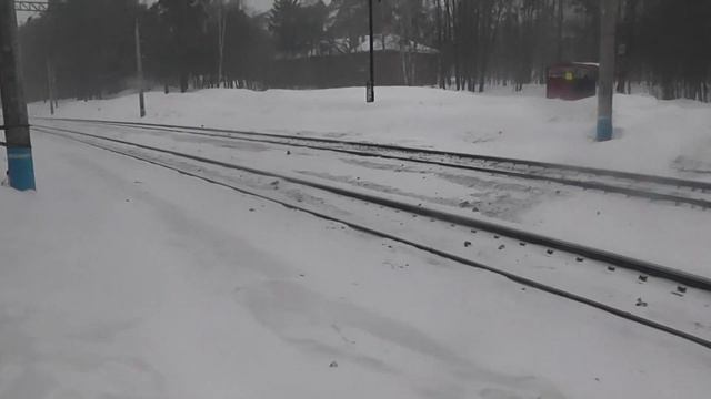 Электропоезда ЭД4М-0413 "Аэроэкспресс", ЭД4М-0377 "Аэроэкспресс" смотреть онлайн