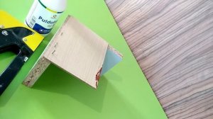 Чем прикручивать заднюю стенку ДВП к мебели.