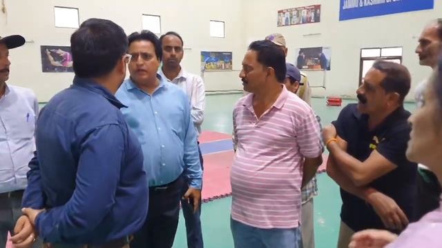 DC Samba Abhishek Sharma Visits Indoor Sports Stadium Samba смотреть онлайн