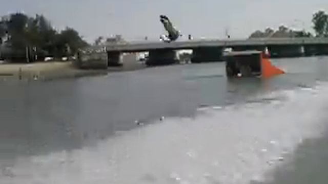 Kallang kicker tantrum to arse смотреть онлайн