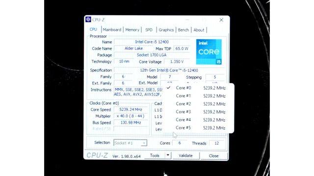 The well known overclocker overclocked the budget Core i5 12400 to 5 2 GHz and outperformed the Cor смотреть онлайн