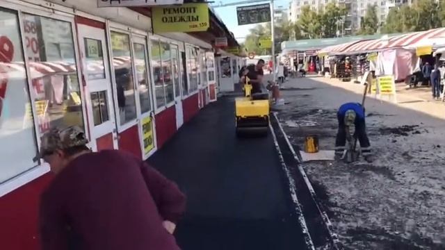 Ручной виброкаток 700 кг, укладка горячего асфальта. смотреть онлайн