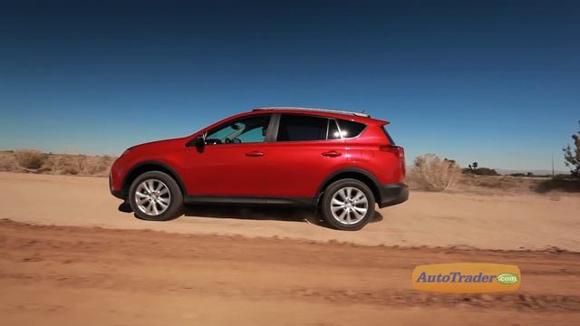 What's Different About The All-Wheel Drive System? | 2013 Toyota RAV4 Q&A | AutoTrader смотреть онлайн