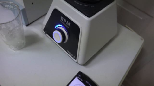 리큅 LB 32HP 블렌더 키위스무디 만들기 смотреть онлайн