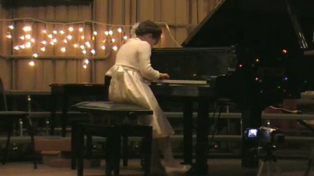 Антонина Любезнова. "Куколки". Ц.Кюи смотреть онлайн