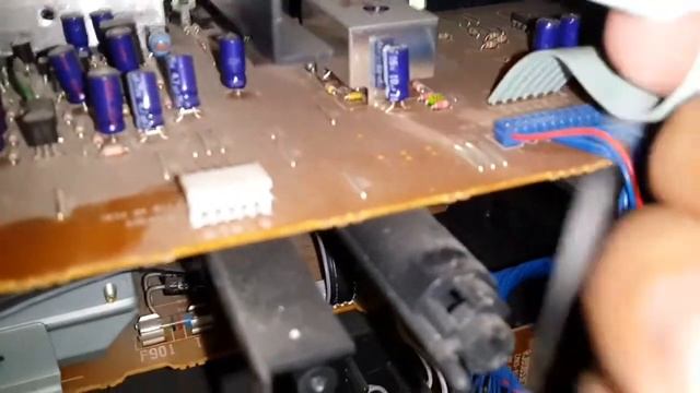 Приводим в порядок Panasonic RX-CT990 part3 - разборка центрального блока смотреть онлайн