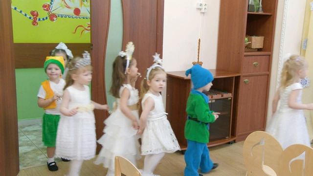 Трейлер к фильму Новогодний утренник