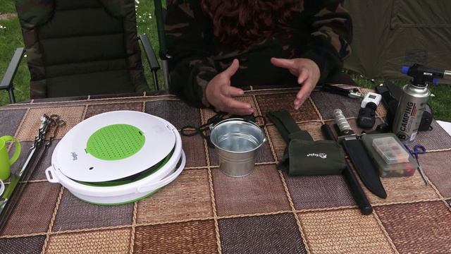 ▶️ Ведро для рыбалки складное. Ведро из силикона и пластика 10 литров Компактное ведро Dnevnik Gnom смотреть онлайн