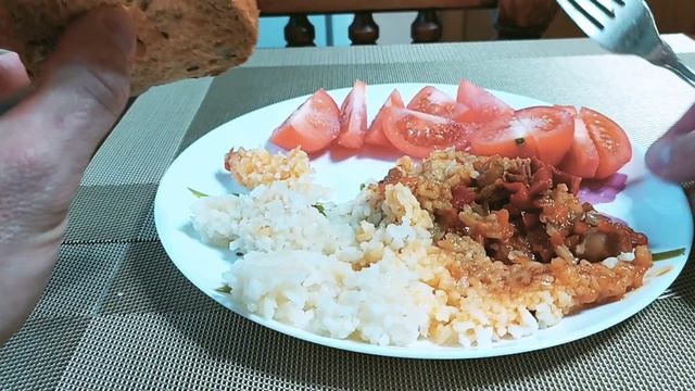 Рестория, курица с рисом в соусе терияки. Блинчики с пылу с жару с лесными ягодами смотреть онлайн