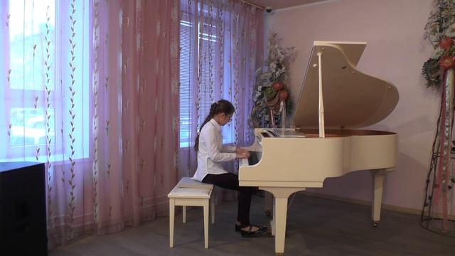 Балвинова Николь , 11 лет, средняя группа г.Осинники ДШИ№57 смотреть онлайн