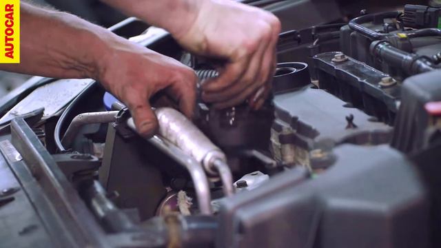Weer als Nieuw: Peugeot 206 opknapbeurt смотреть онлайн