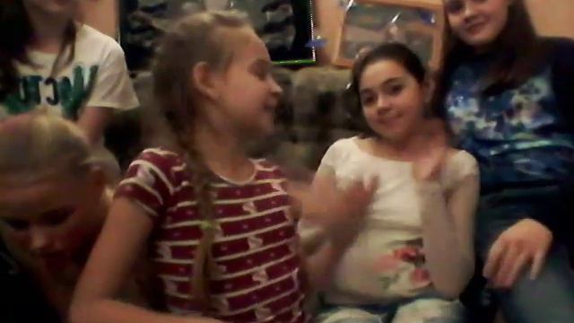 Sister's Si |18 ноября-прошедший Д/Р Маши | Машины подарки|Ksushs BRO and Julia Go ang Sona A и.т.д смотреть онлайн