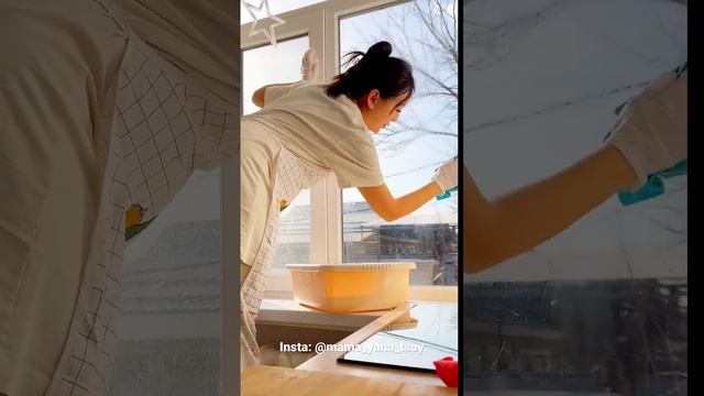 ИДЕАЛЬНЫЙ РАСТВОР ДЛЯ МЫТЬЯ ОКОН ? НЕ ЗАМЕТИТЕ, КАК ЗА ПАРУ СЕКУНД ОКОШКИ БУДУТ СВЕРКАТЬ!(Уксус70%) смотреть онлайн