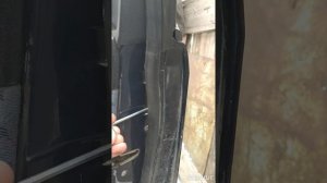 Мерседес W202 снимаем ручки дверей