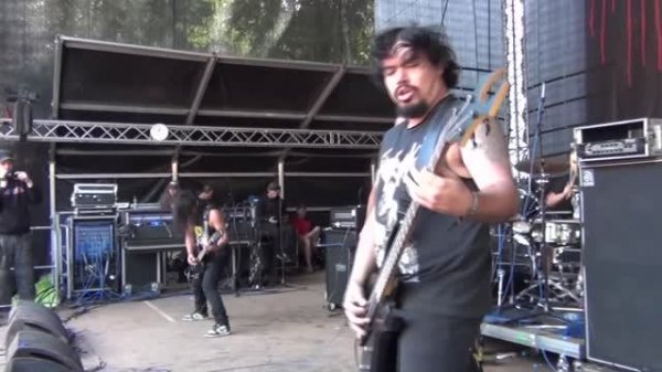 BAIXO CALAO Live At OEF 2012