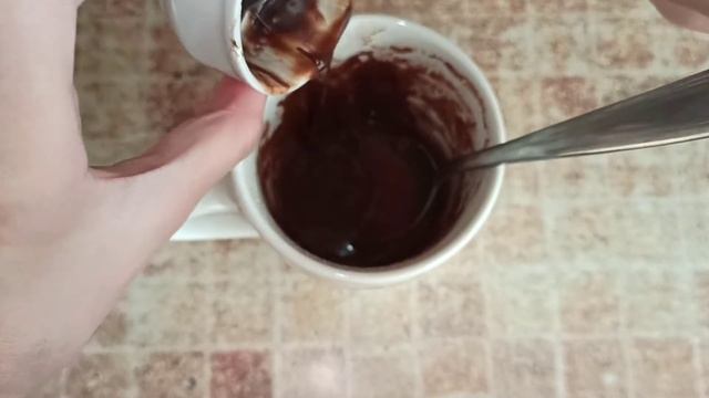?ШОКОЛАДНЫЙ КЕКС В МИКРОВОЛНОВКЕ ЗА 1 МИНУТУ?. КЕКС В КРУЖКЕ. ПРОСТОЙ РЕЦЕПТ. смотреть онлайн