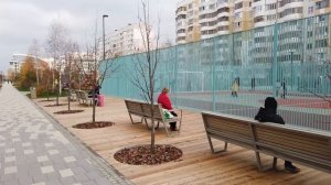 Бесшумное ограждение спортивной площадки