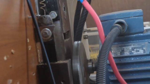 Открыт цех по производству свечей