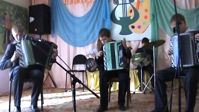 ансамбль ДШИ Ромоданово КУЗНЕЧИК смотреть онлайн